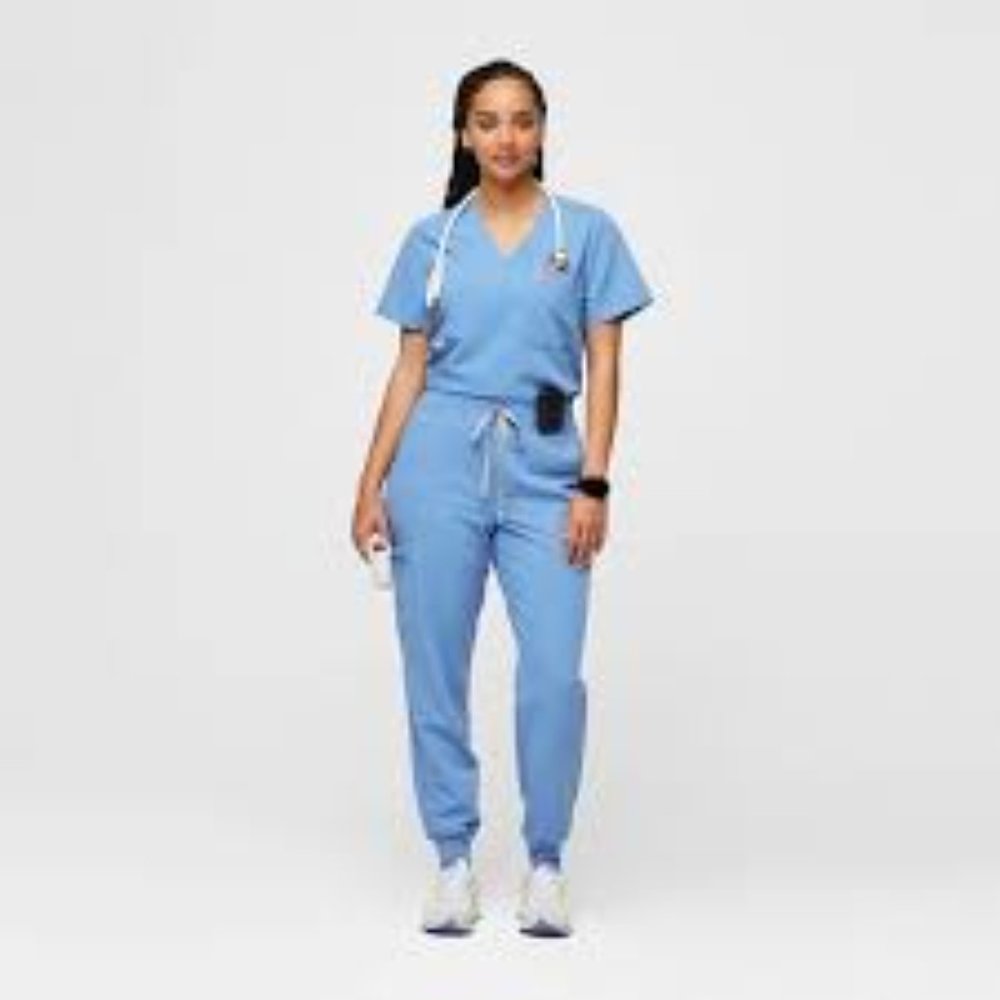 Figs Size Small Scrub Set Top & Joggers